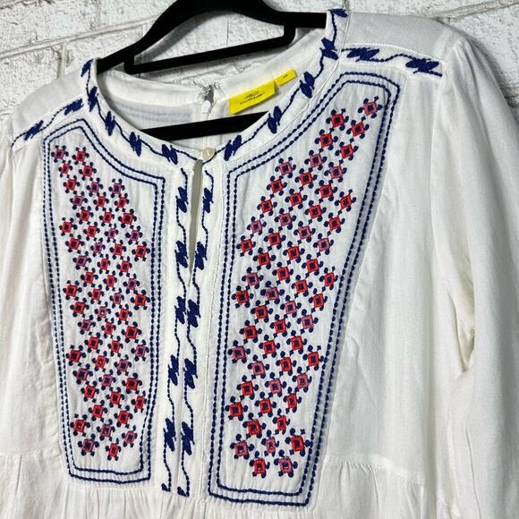 Roller Rabbit Dress Embroidered Cotton Mini Flare 3/4 Sleeve White Blue Pink XS - Picture 2 of 7